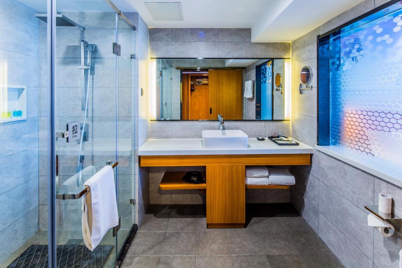 Linda Seaview Hotel Sanya Exterior photo